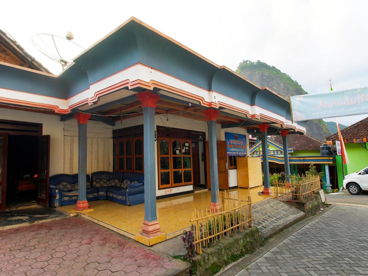 OYO Homes 91134 Desa Wisata Tebing Lingga Trenggalek Bagian luar foto